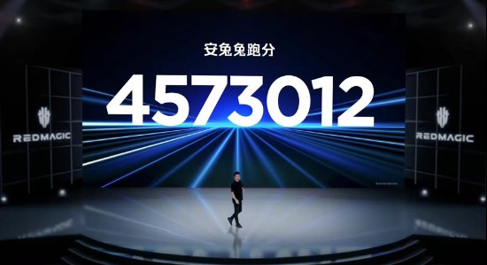 “分数比第一名还高” 安兔兔疑似“炮轰”努比亚红魔造假，网友称“跑分就是个笑话”